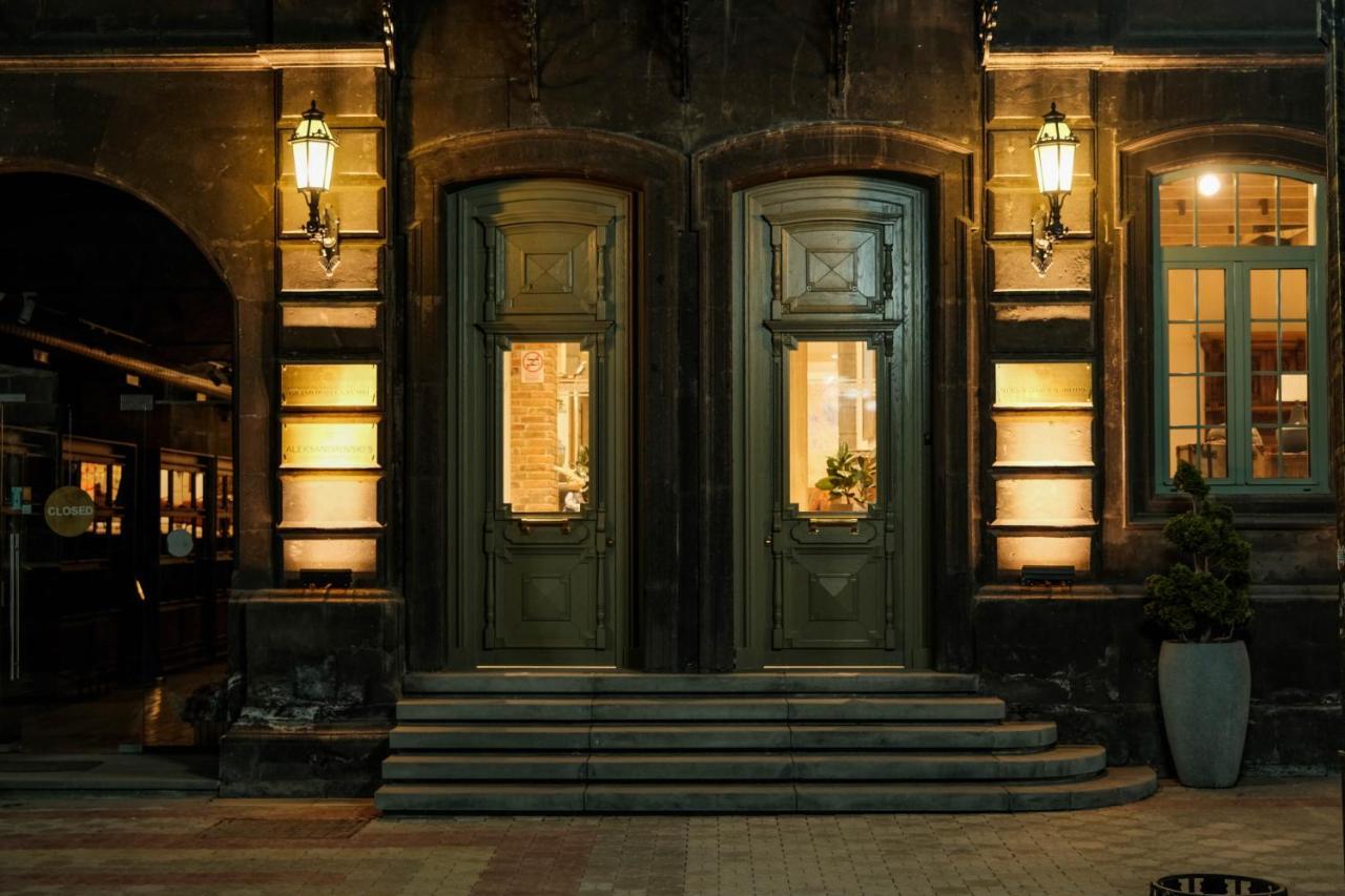Grand Hotel Gyumri By Apricot Hotels Guiumri Exterior foto