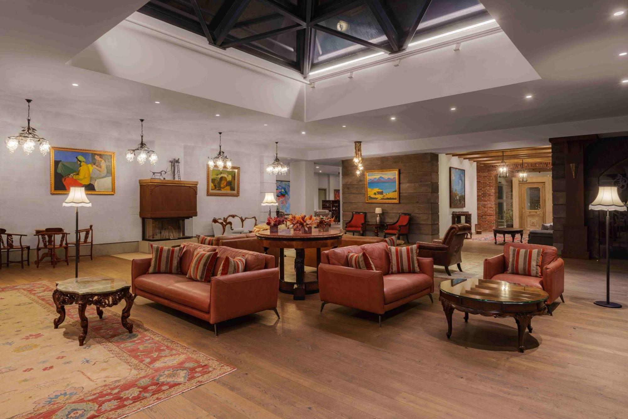 Grand Hotel Gyumri By Apricot Hotels Guiumri Exterior foto